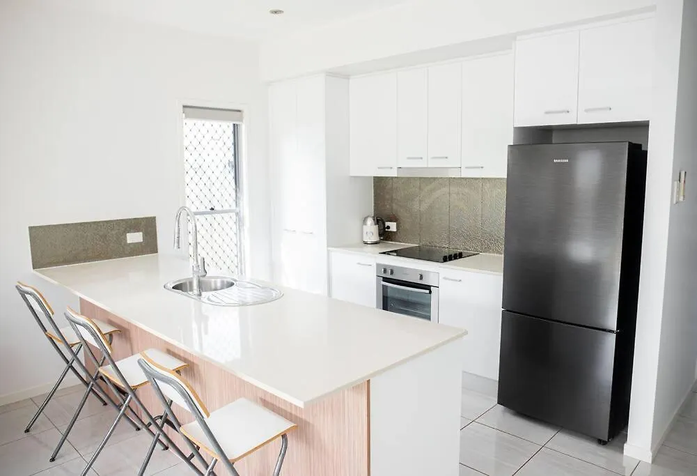 Cosy 3-Bedroom Beach House Marcoola Australia